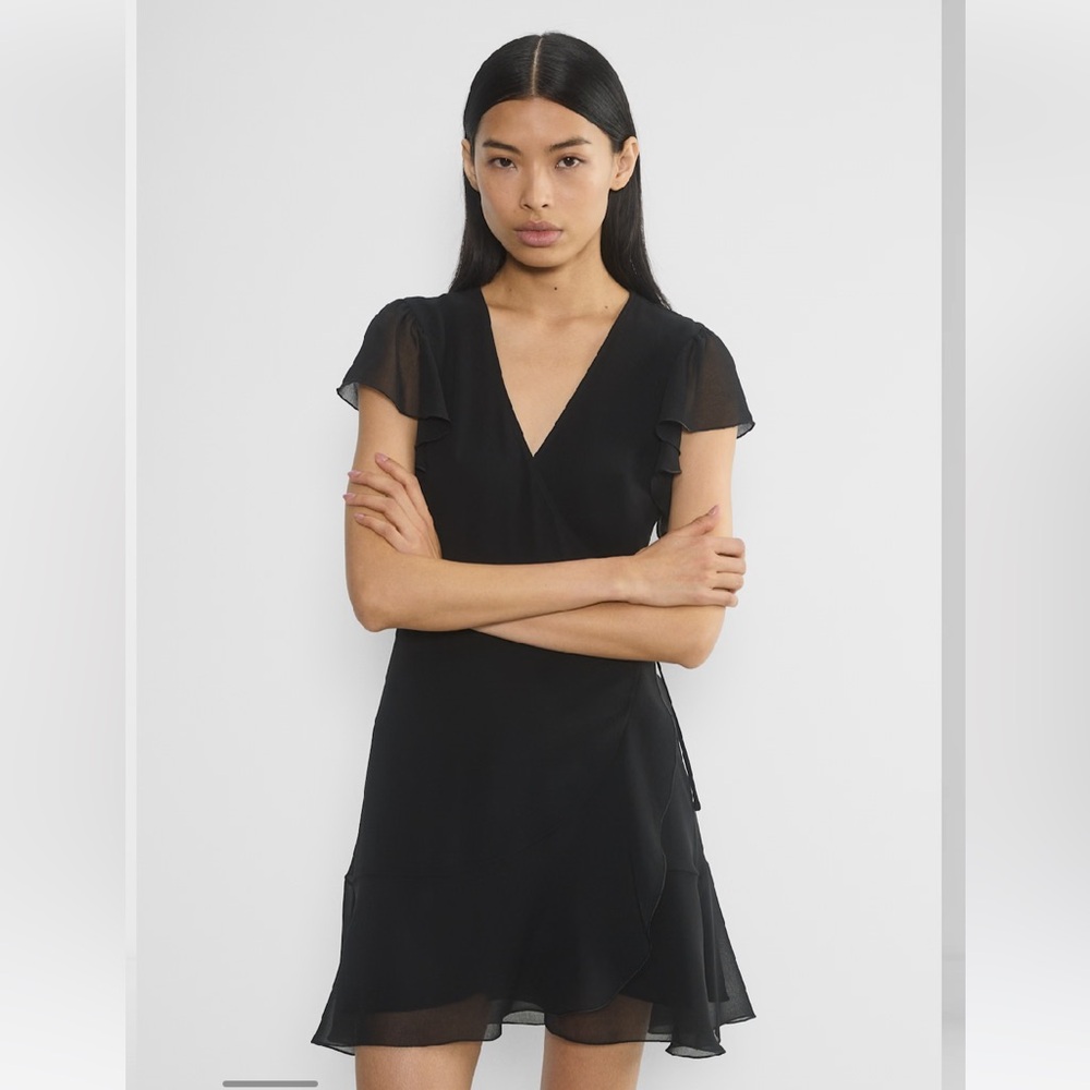 NEW Aritzia Wilfred Lawn Dress Black Medium